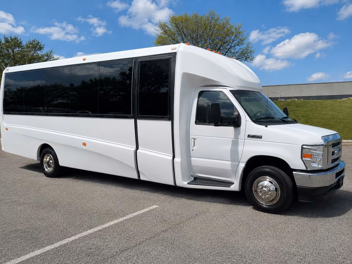 new braunfels bus rentals for school field trips